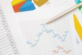 9277743-financial-graphs-and-charts